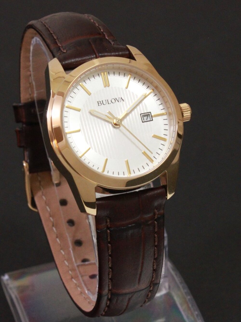Bulova Classic Collection Ladies Dress Watch Gold Tone Textured Dial 30mm - Picture 2 of 10